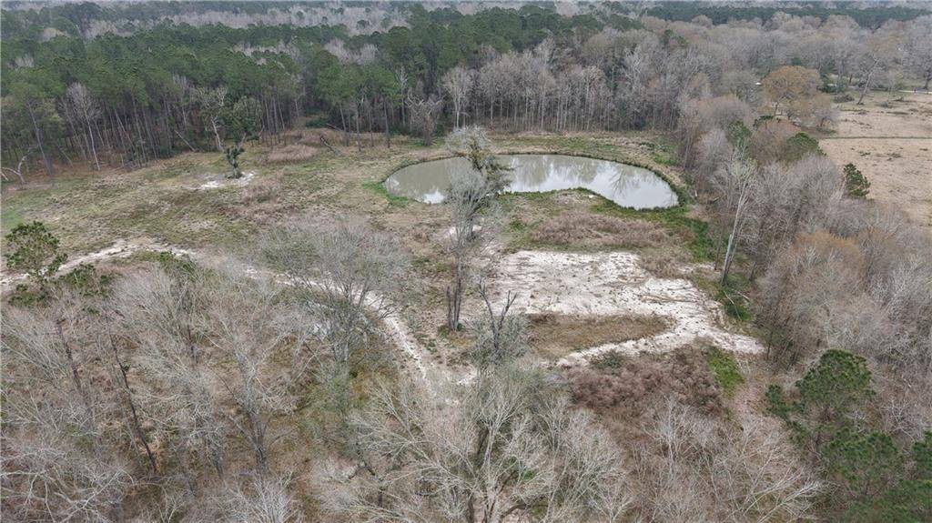 Ponchatoula, LA 70454,42632 N THIBODEAUX RD