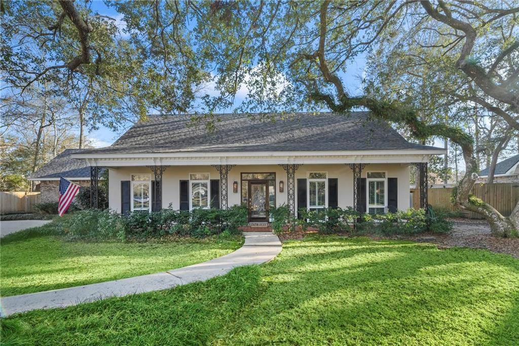 Mandeville, LA 70471,118 CENTURY OAK LN