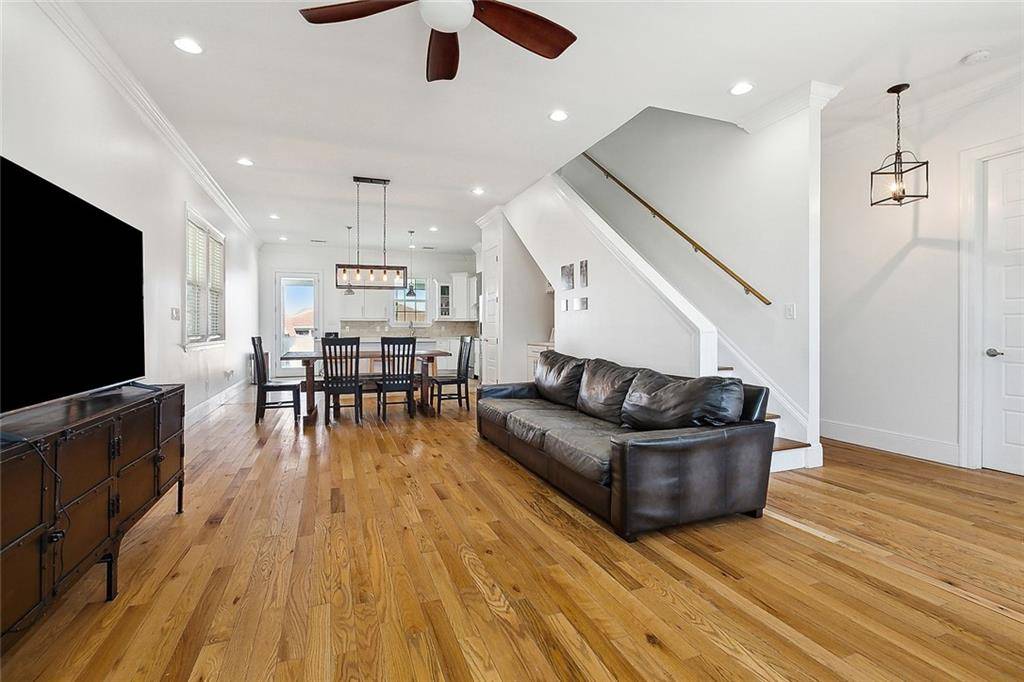 Meraux, LA 70075,4417 ANAIS ST