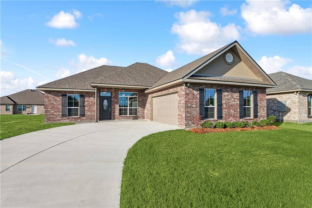 Gretna, LA 70056,738 RUE SAINT MICHAEL DR