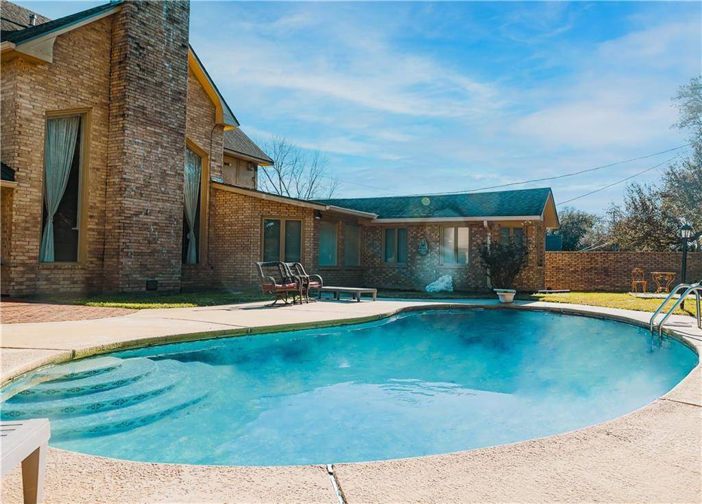 Alexandria, LA 71303,4000 HUNTWICK BLVD
