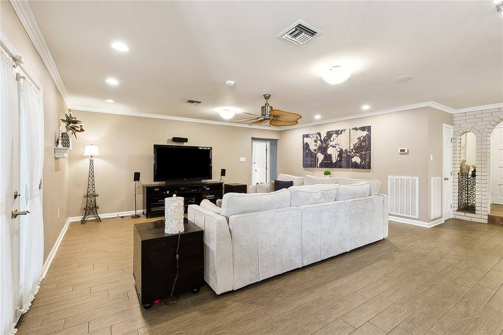 Metairie, LA 70006,4412 ITHACA ST