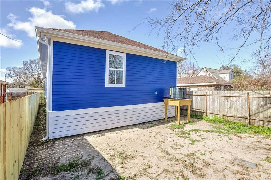 New Orleans, LA 70126,7909 TARPON ST