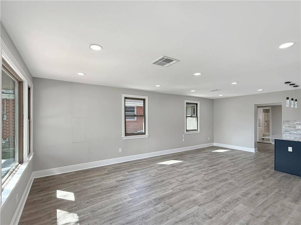 Metairie, LA 70005,508 SENA DR