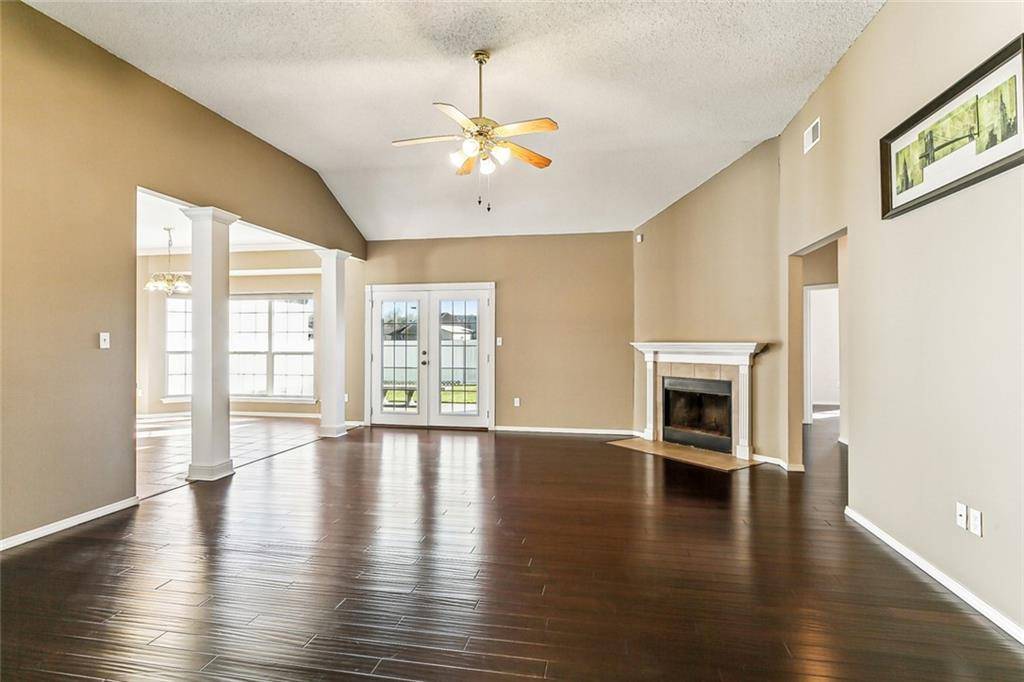 Marrero, LA 70072,2587 SANDPIPER CIR
