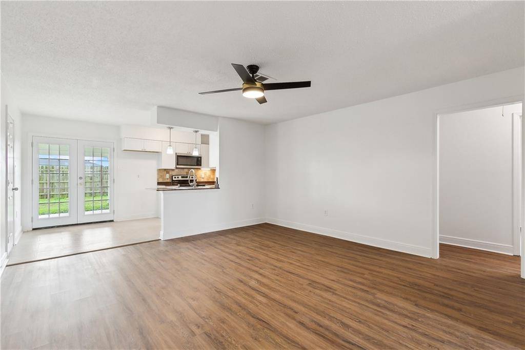 Kenner, LA 70065,933 RONSON DR
