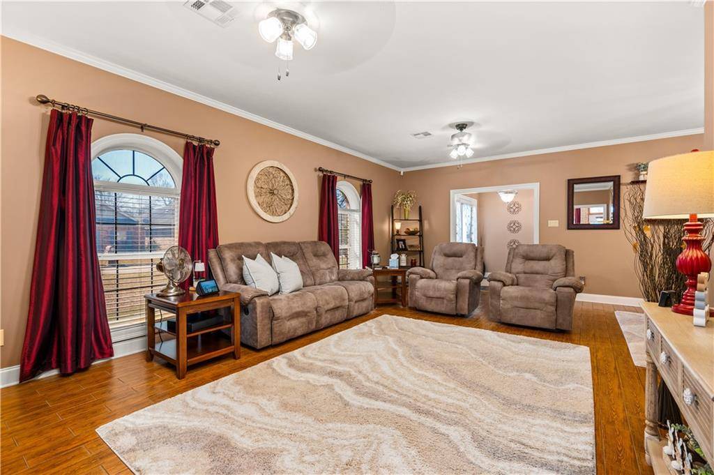 Pineville, LA 71360,1017 PARKVIEW DR