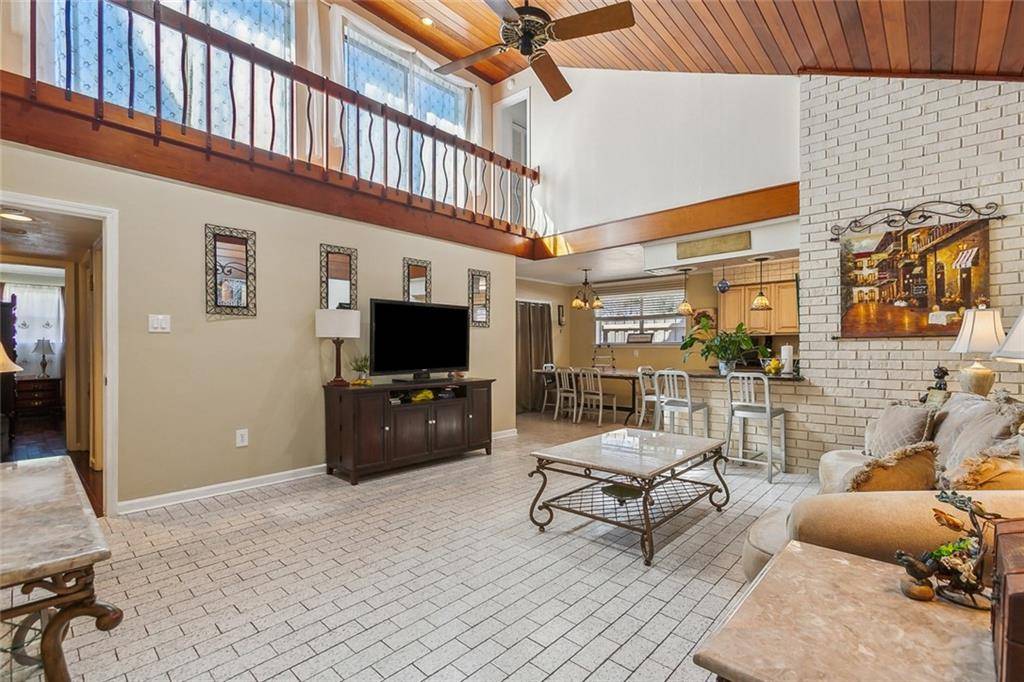 Metairie, LA 70006,4344 FOLSE DR