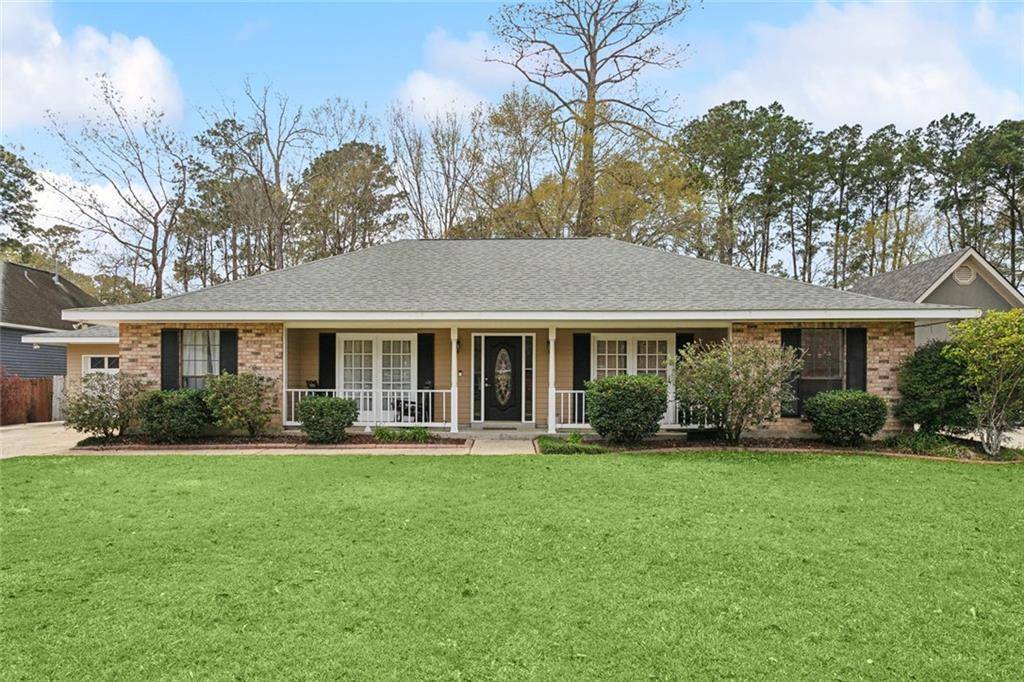 Slidell, LA 70461,105 OAK LEAF DR