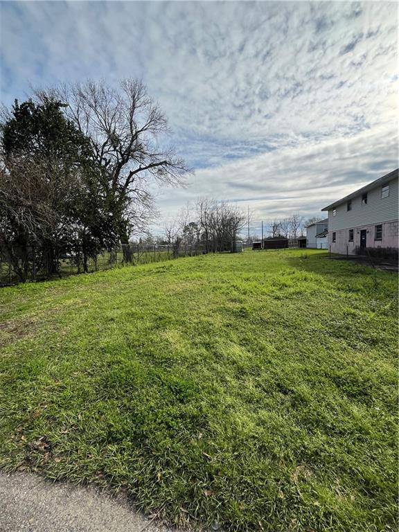 Metairie, LA 70003,8300 WACO ST