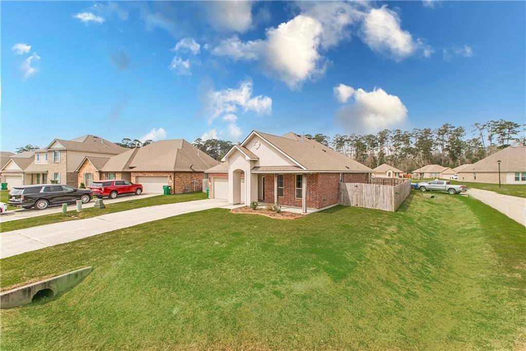 Ponchatoula, LA 70454,40111 CYPRESS RESERVER BLVD