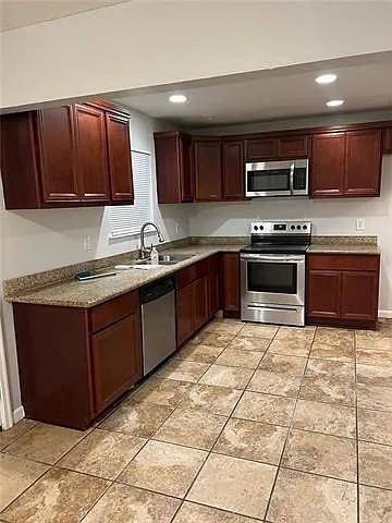 Harvey, LA 70058,3804 CHADWOOD DR