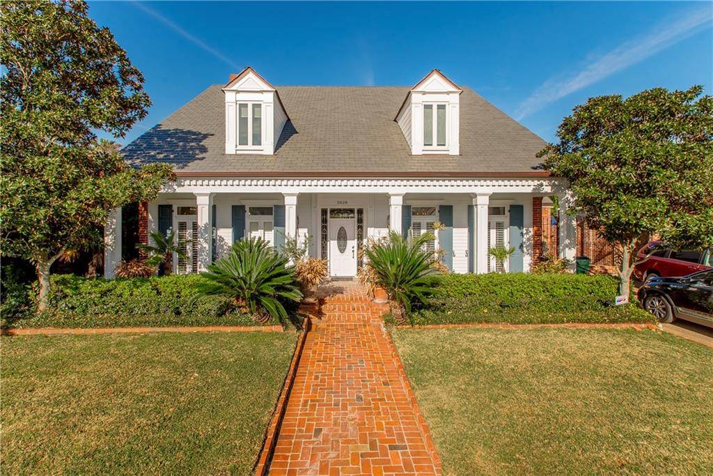 Metairie, LA 70002,3628 TOLMAS DR