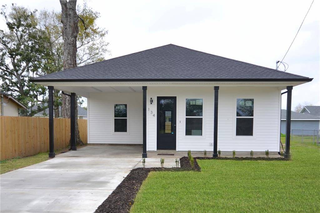 Hahnville, LA 70057,134 GOURGUES ST