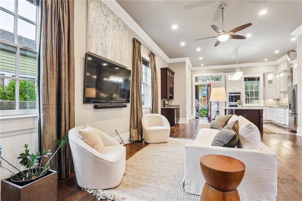 New Orleans, LA 70117,626 GALLIER ST