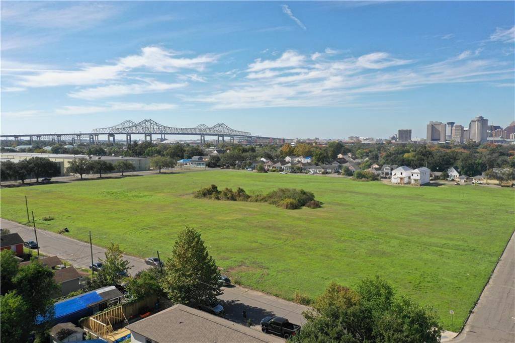 New Orleans, LA 70114,1219 ELIZA ST