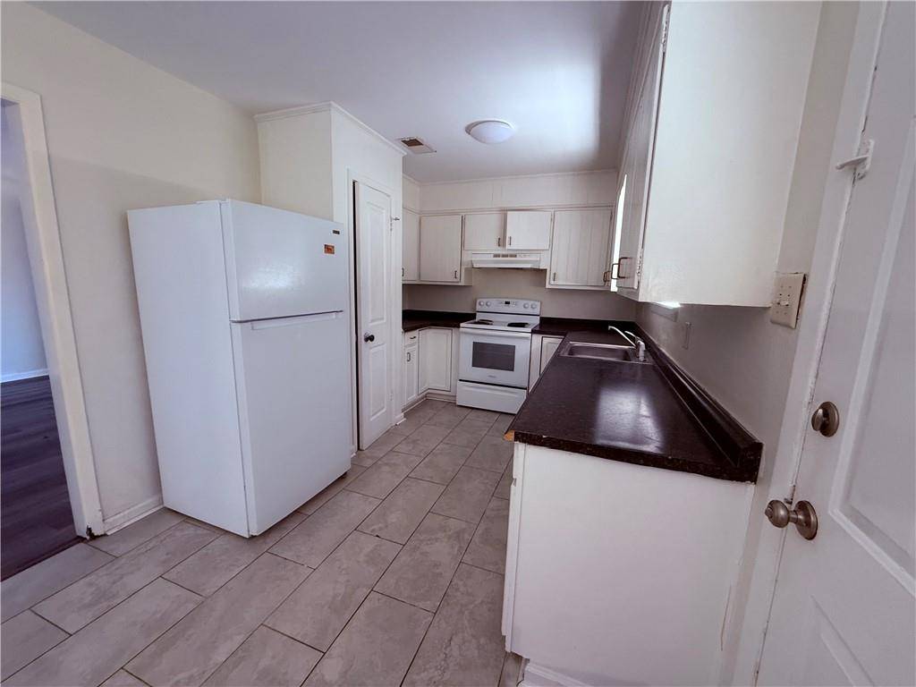 Baton Rouge, LA 70815,774-776 HOLT DR
