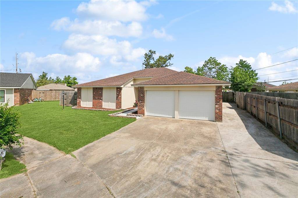 La Place, LA 70068,616 MANCHESTER LN