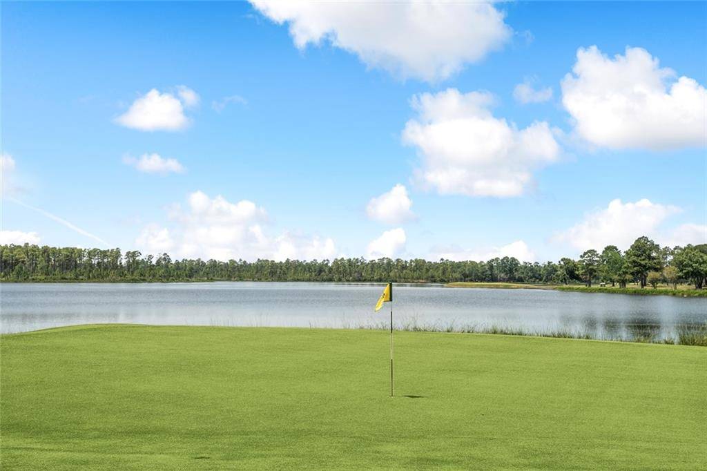 Abita Springs, LA 70420,605 NORTHWOODS DR