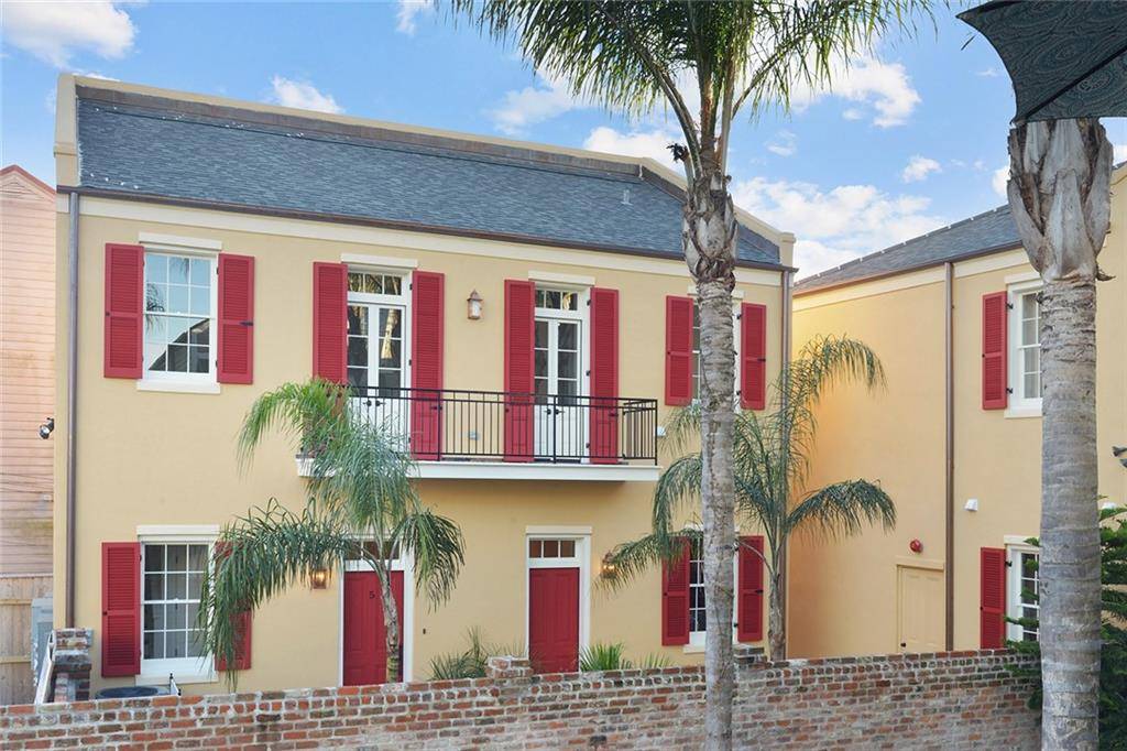 New Orleans, LA 70116,826 TOURO ST #5
