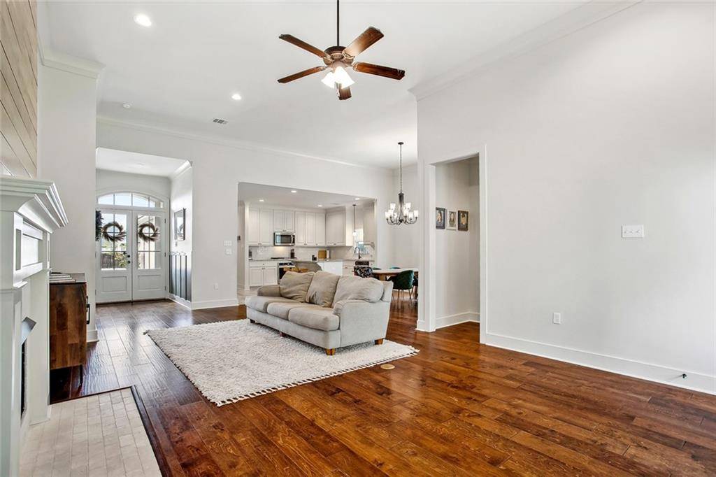 Madisonville, LA 70447,1420 AUDUBON Pkwy