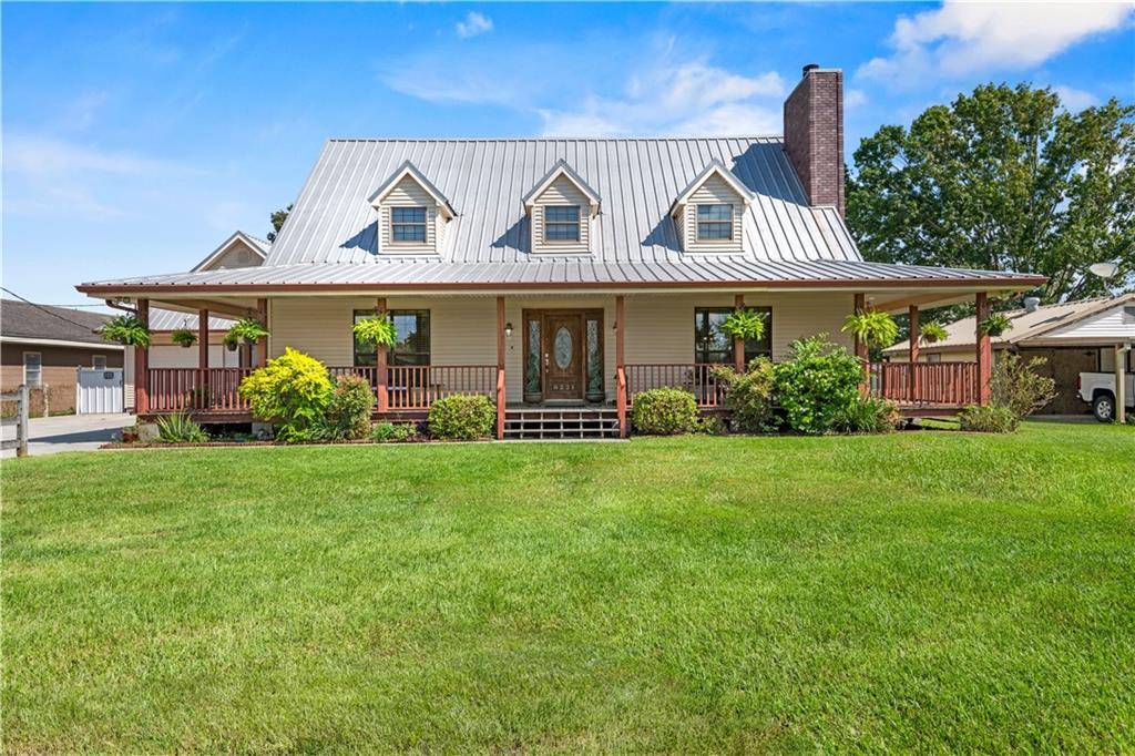 St Bernard, LA 70085,8221 SARO LN