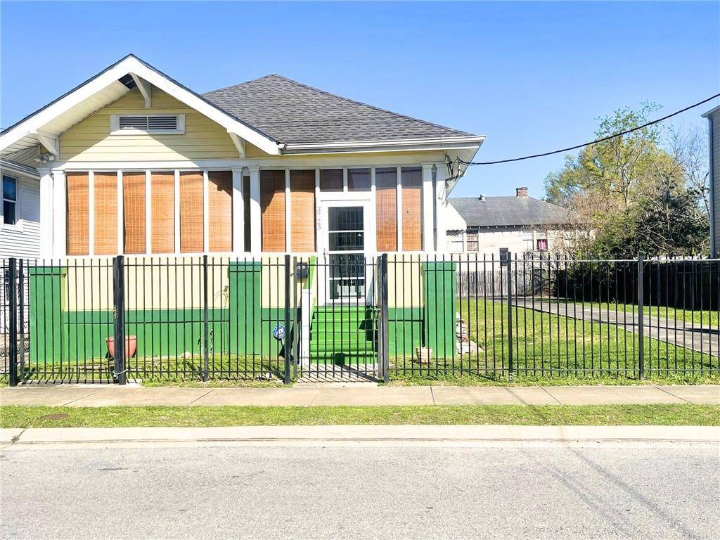 New Orleans, LA 70125,3725 GENERAL PERSHING ST