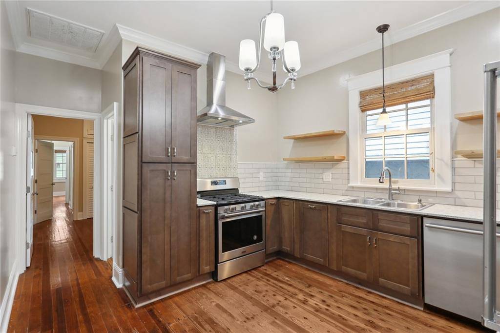 New Orleans, LA 70115,4913-15 LAUREL ST