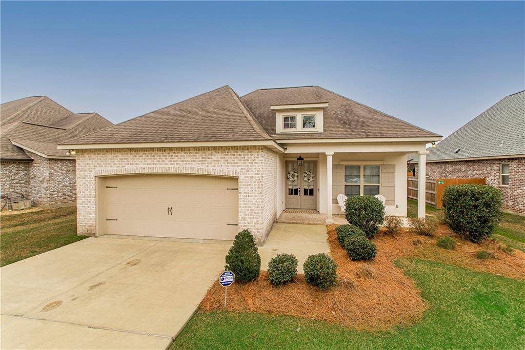 Madisonville, LA 70447,1072 FOX SPARROW LOOP
