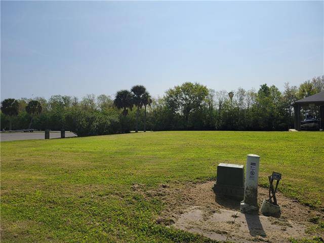 St Bernard, LA 70085,2361 FORT BEAUREGARD BLVD