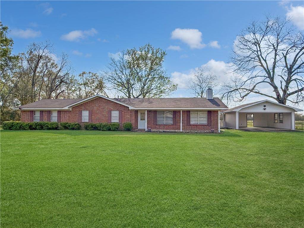 Mansura, LA 71350,7716 HWY 107 HWY