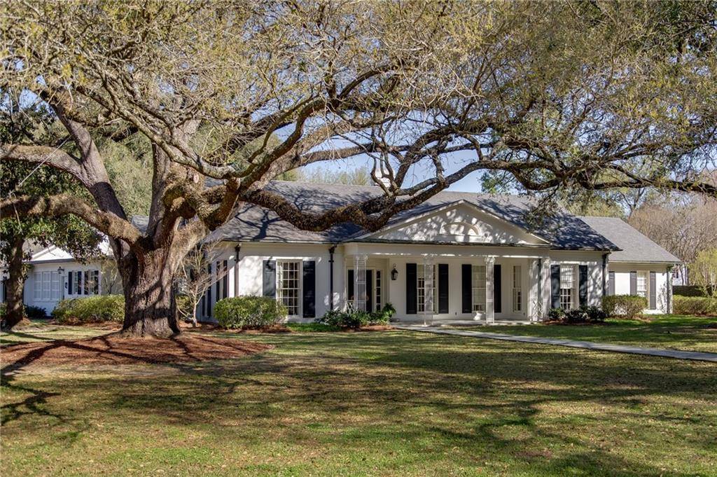 Alexandria, LA 71301,3028 GEORGES LN
