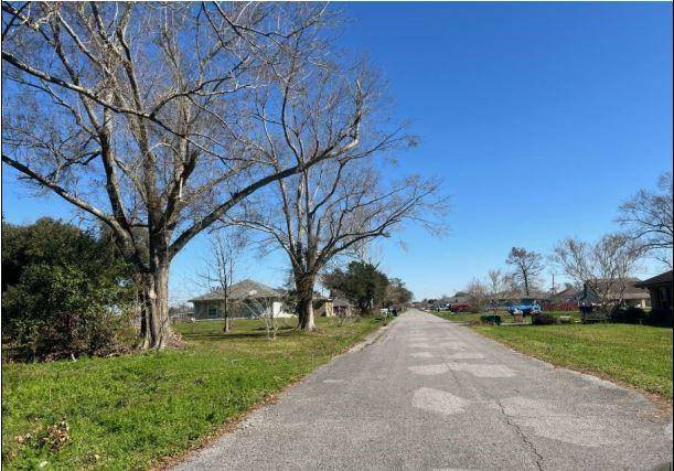 Raceland, LA 70394,676 CHURCH ST