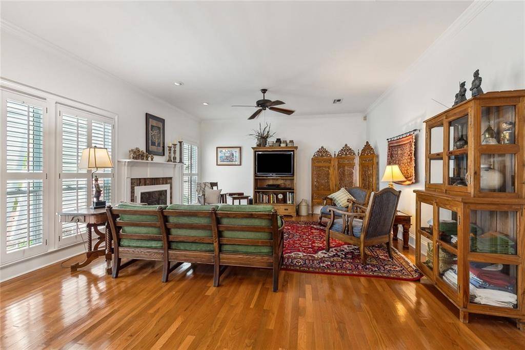 Mandeville, LA 70448,310 WEST ST