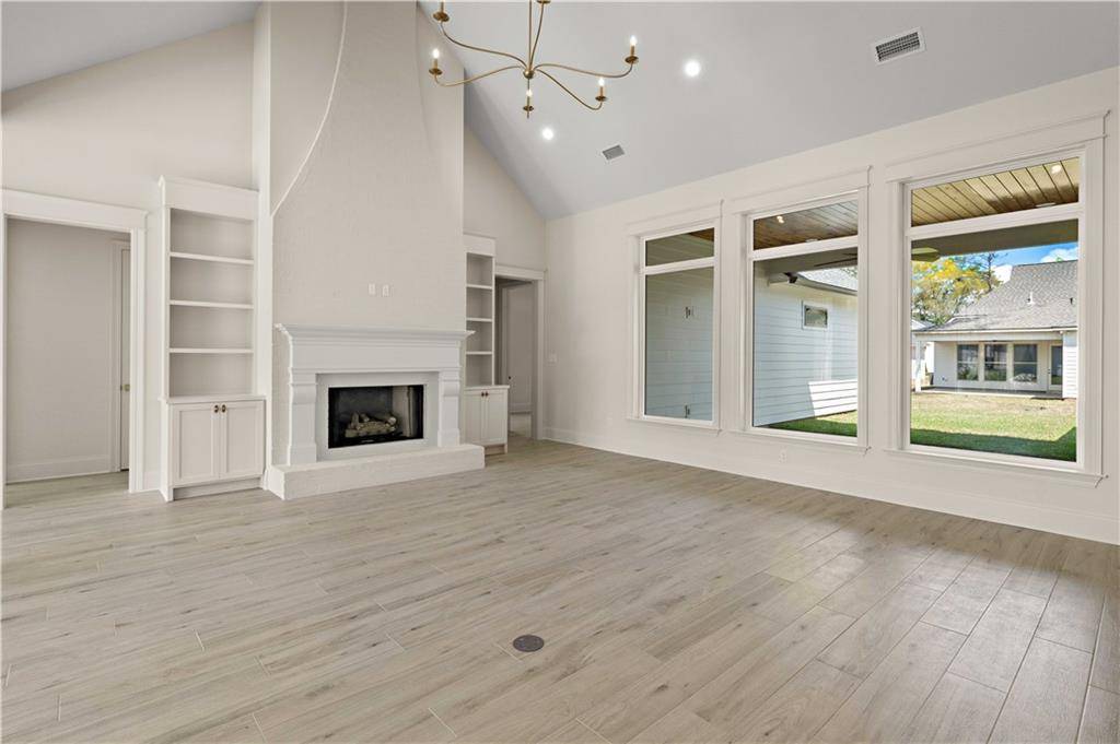 Covington, LA 70433,4225 CYPRESS POINT DR