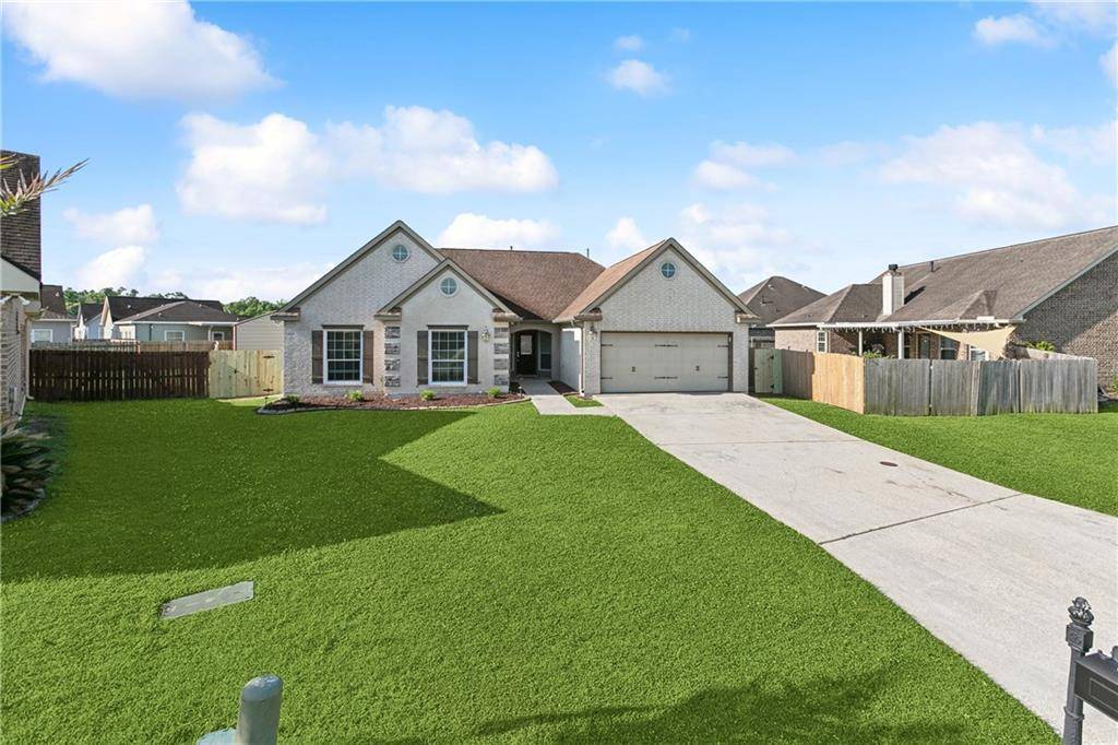 Marrero, LA 70072,2729 CREOLE CT