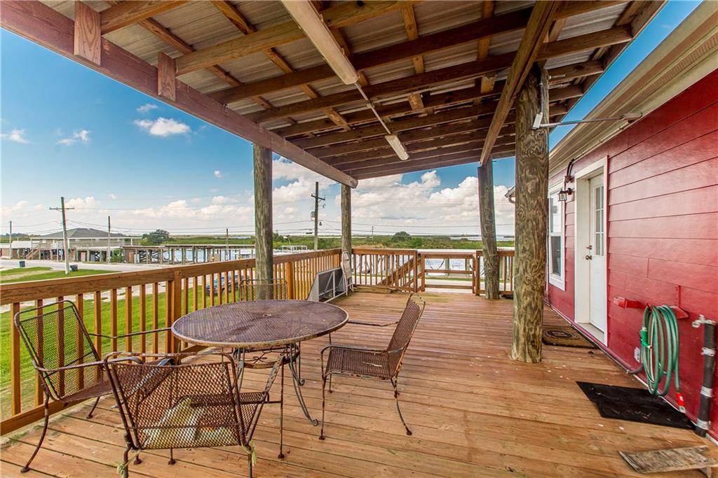 St Bernard, LA 70085,5212 DELACROIX HWY