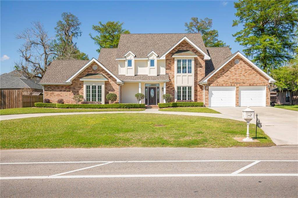Destrehan, LA 70047,2363 ORMOND BLVD