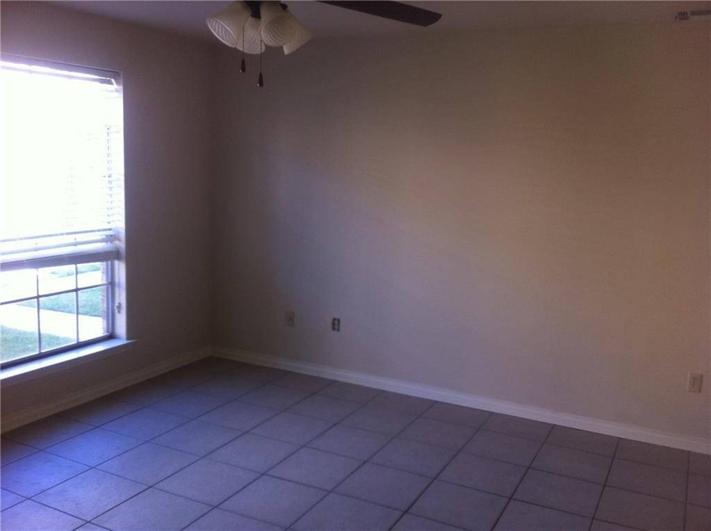 Luling, LA 70070,126 LAKEWOOD DR #44