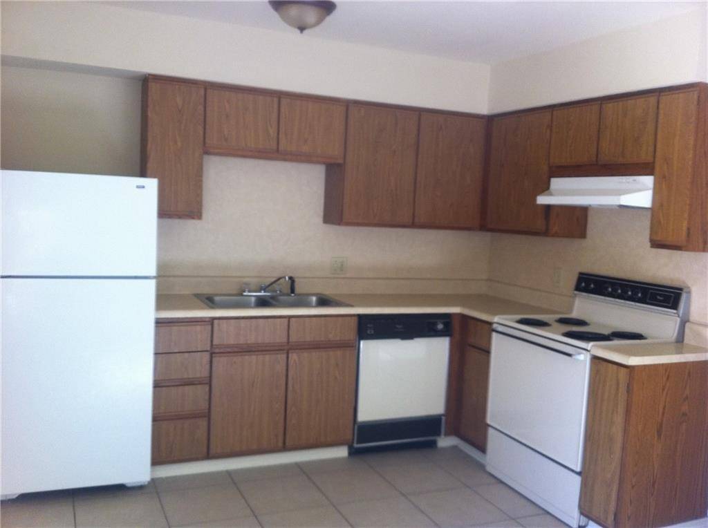 Luling, LA 70070,126 LAKEWOOD DR #44