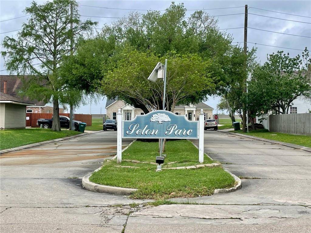 Kenner, LA 70065,N ST BLASE DR