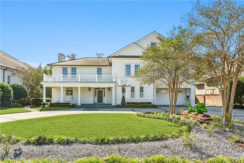Metairie, LA 70005,1108 FALCON RD