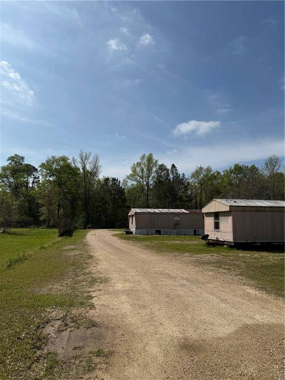 Independence, LA 70443,207 & 217 W RAILROAD AVE