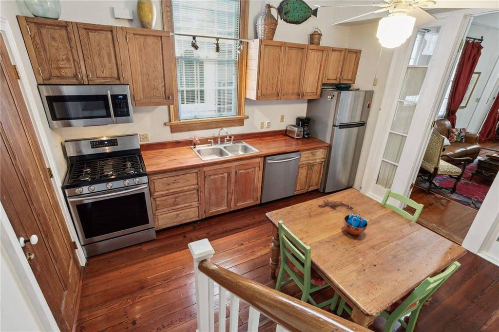 New Orleans, LA 70117,623 SPAIN ST