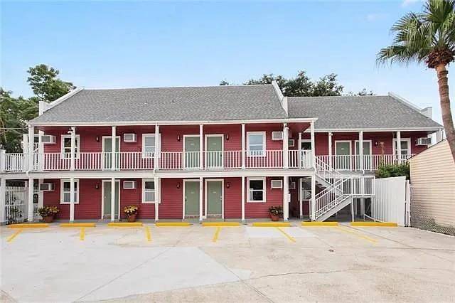 New Orleans, LA 70116,1713 BURGUNDY ST #103