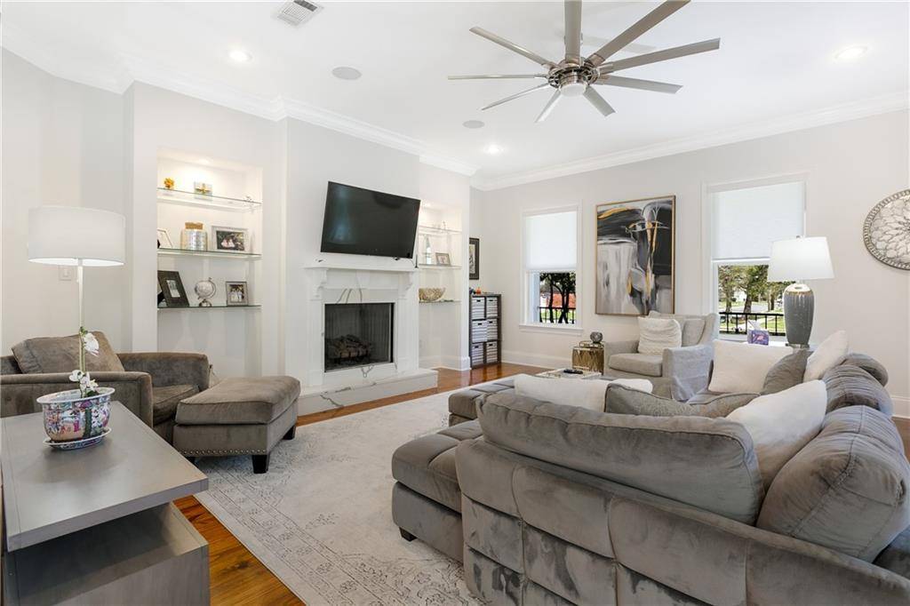 New Orleans, LA 70124,6510 FLEUR DE LIS DR