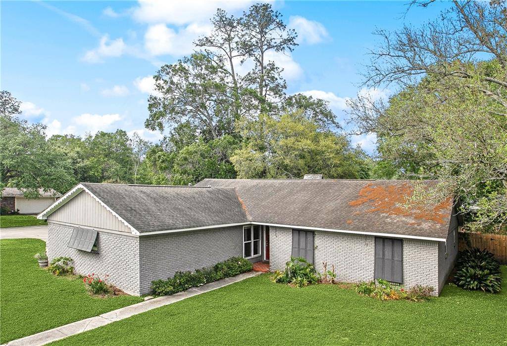 Slidell, LA 70458,338 COUNTRY CLUB BLVD