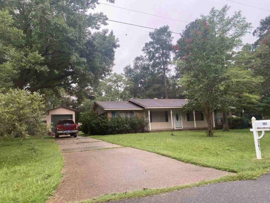 Pineville, LA 71360,101 ALICE DR