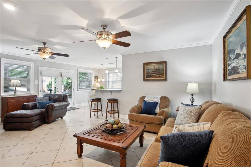 Kenner, LA 70065,972 TAVEL DR