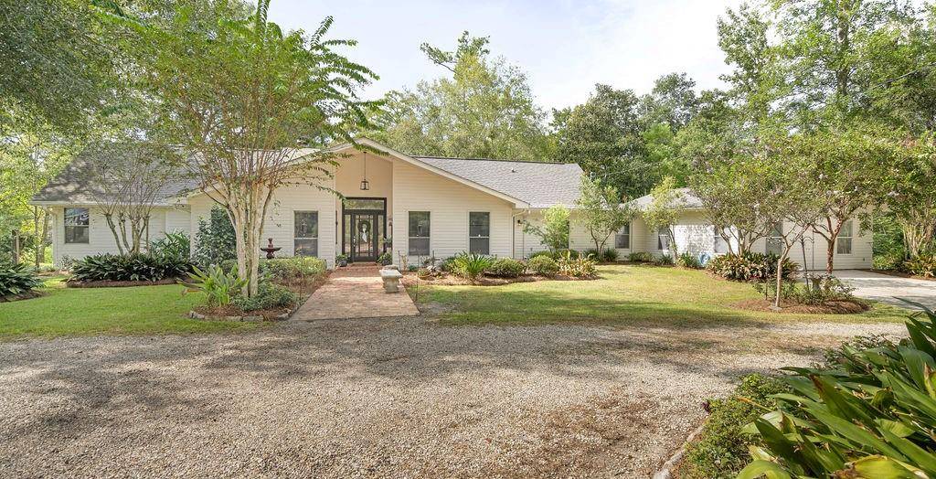 Lacombe, LA 70445,28326 VINSON RD